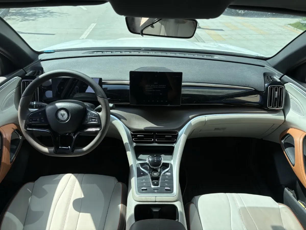 2022 Ruichi Auto EC35 BEV 82HP BEV 36.288KWH,autocango,china used car exporter,china ev exporter,chinese used car exporter,chinese used ev exporter