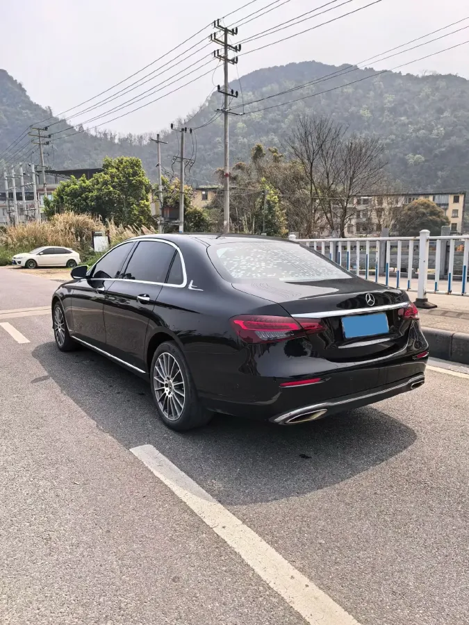 2023 Mercedes-Benz E Class 2.0T 197HP L4 9AT,autocango,china used car exporter,china ev exporter,chinese used car exporter,chinese used ev exporter