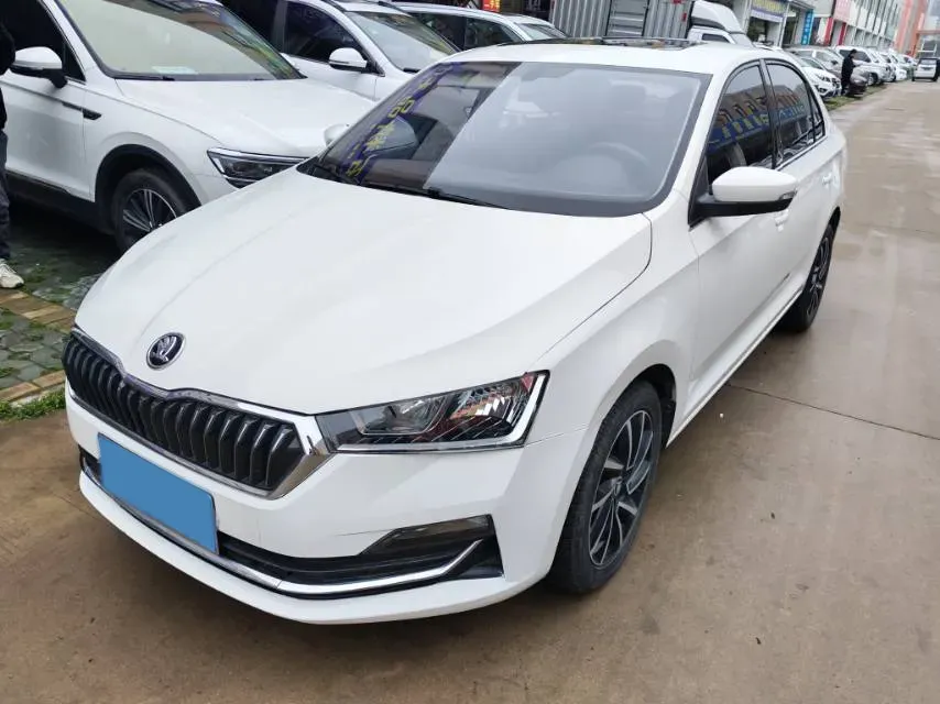 2022 Skoda Rapid 1.5L 112HP L4 6AT,autocango,china used car exporter,china ev exporter,chinese used car exporter,chinese used ev exporter