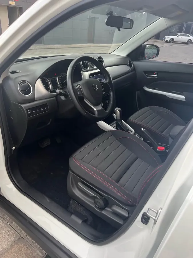 2016 Suzuki Vitara 1.4T 140HP L4 6AT,autocango,china used car exporter,china ev exporter,chinese used car exporter,chinese used ev exporter