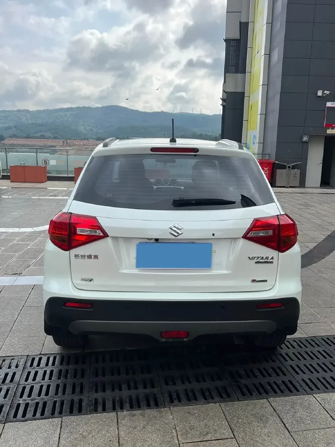 2016 Suzuki Vitara 1.4T 140HP L4 6AT,autocango,china used car exporter,china ev exporter,chinese used car exporter,chinese used ev exporter