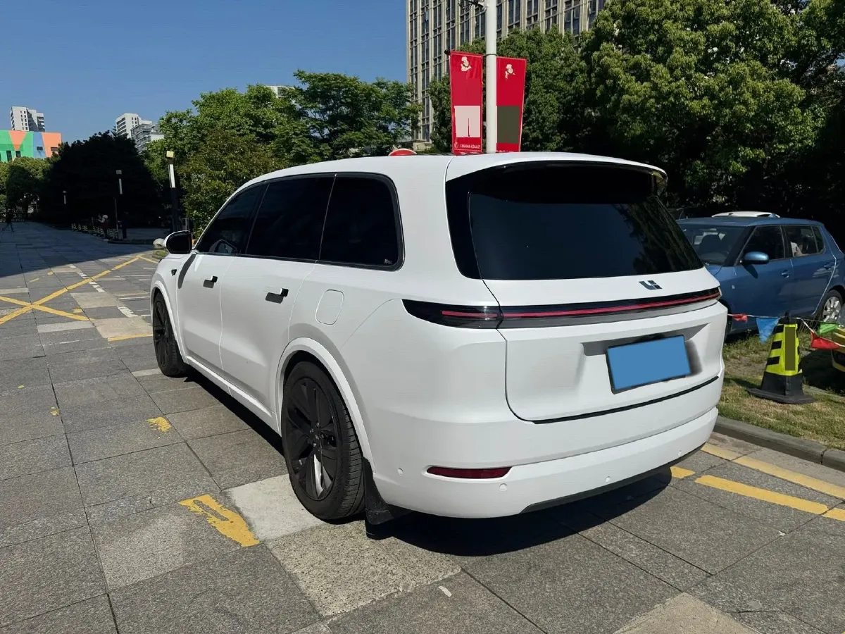 2022 Li L9 Range Extended 154HP REEV 42.6KWH,autocango,china used car exporter,china ev exporter,chinese used car exporter,chinese used ev exporter