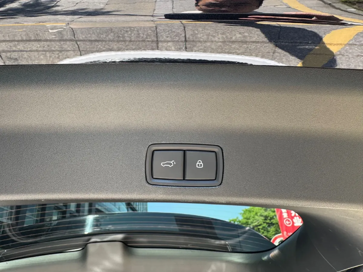 2022 Li L9 Range Extended 154HP REEV 42.6KWH,autocango,china used car exporter,china ev exporter,chinese used car exporter,chinese used ev exporter