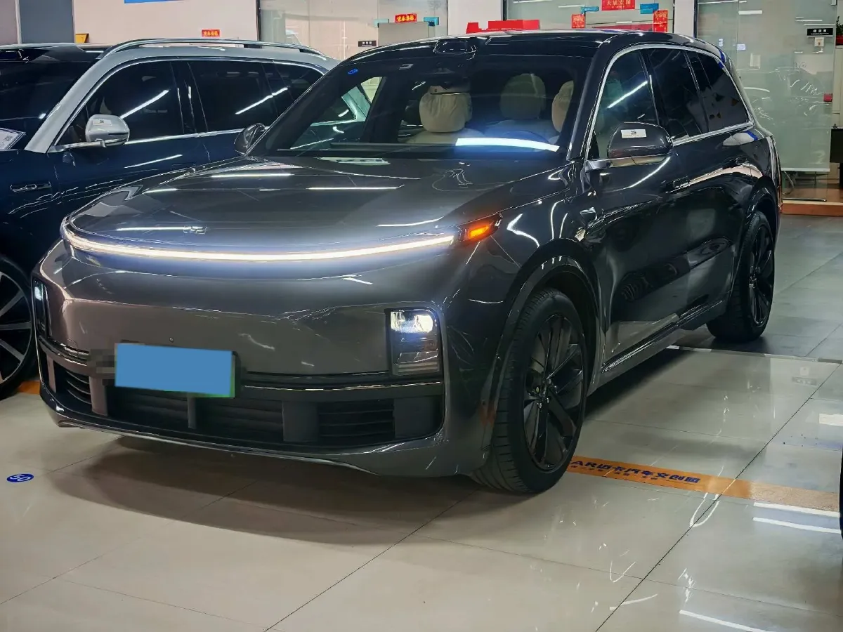 2022 Li L9 Range Extended 154HP REEV 42.6KWH,autocango,china used car exporter,china ev exporter,chinese used car exporter,chinese used ev exporter