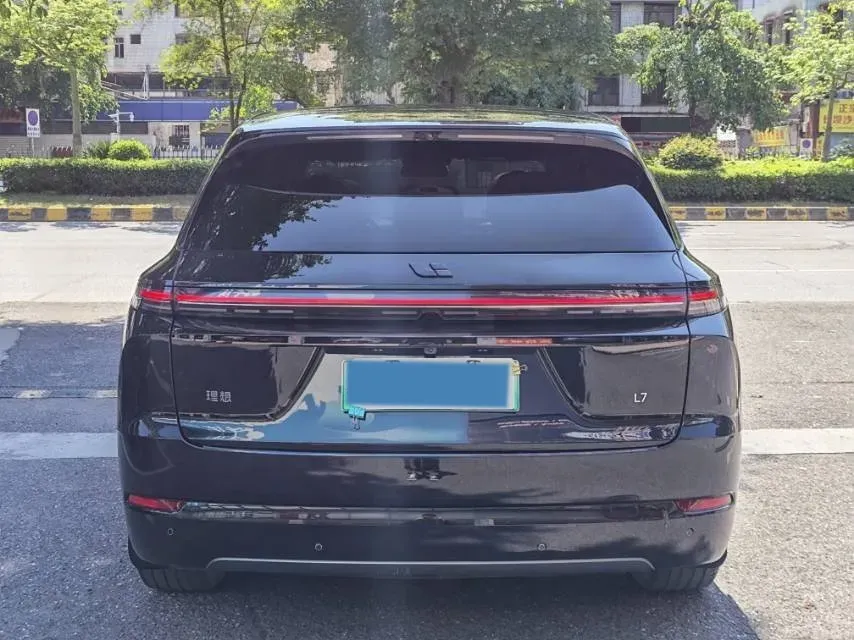 2024 Li L7 Range Extended 154HP REEV 42.8KWH,autocango,china used car exporter,china ev exporter,chinese used car exporter,chinese used ev exporter