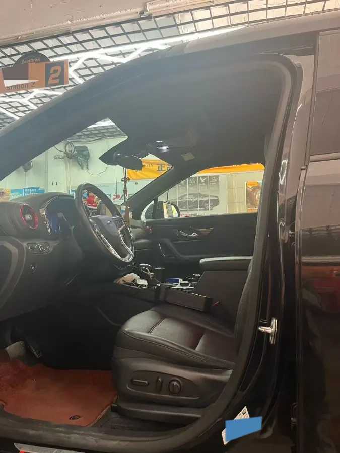 2020 Chevrolet Blazer 2.0T 237HP L4 9AT,autocango,china used car exporter,china ev exporter,chinese used car exporter,chinese used ev exporter