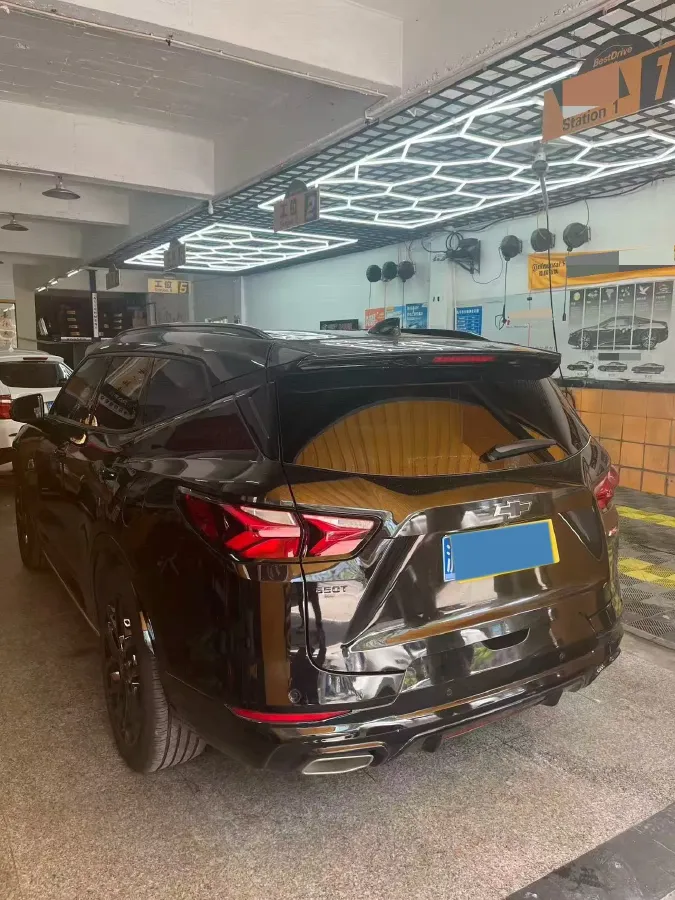 2020 Chevrolet Blazer 2.0T 237HP L4 9AT,autocango,china used car exporter,china ev exporter,chinese used car exporter,chinese used ev exporter