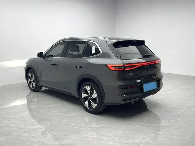 2024 Geely Emgrand L HiP 1.5T 181HP L4 3DHT PHEV 15.5KWH,autocango,china used car exporter,china ev exporter,chinese used car exporter,chinese used ev exporter