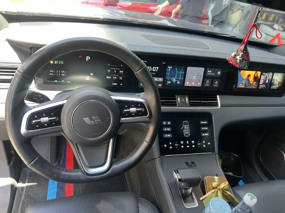 2021 Li ONE Range Extended 131HP REEV 40.5KWH,autocango,china used car exporter,china ev exporter,chinese used car exporter,chinese used ev exporter
