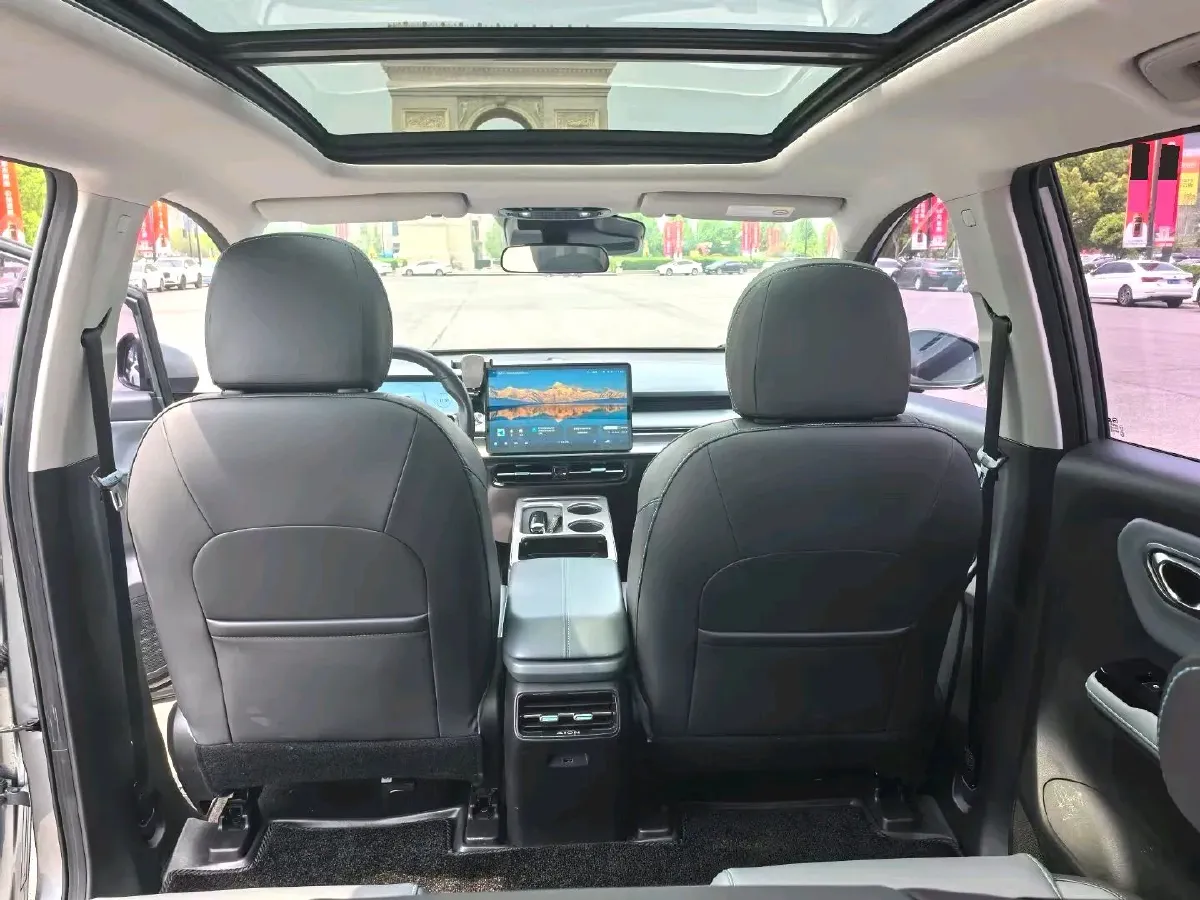 2023 MAXUS Interstellar 2.0T 143HP L4 6AT,autocango,china used car exporter,china ev exporter,chinese used car exporter,chinese used ev exporter