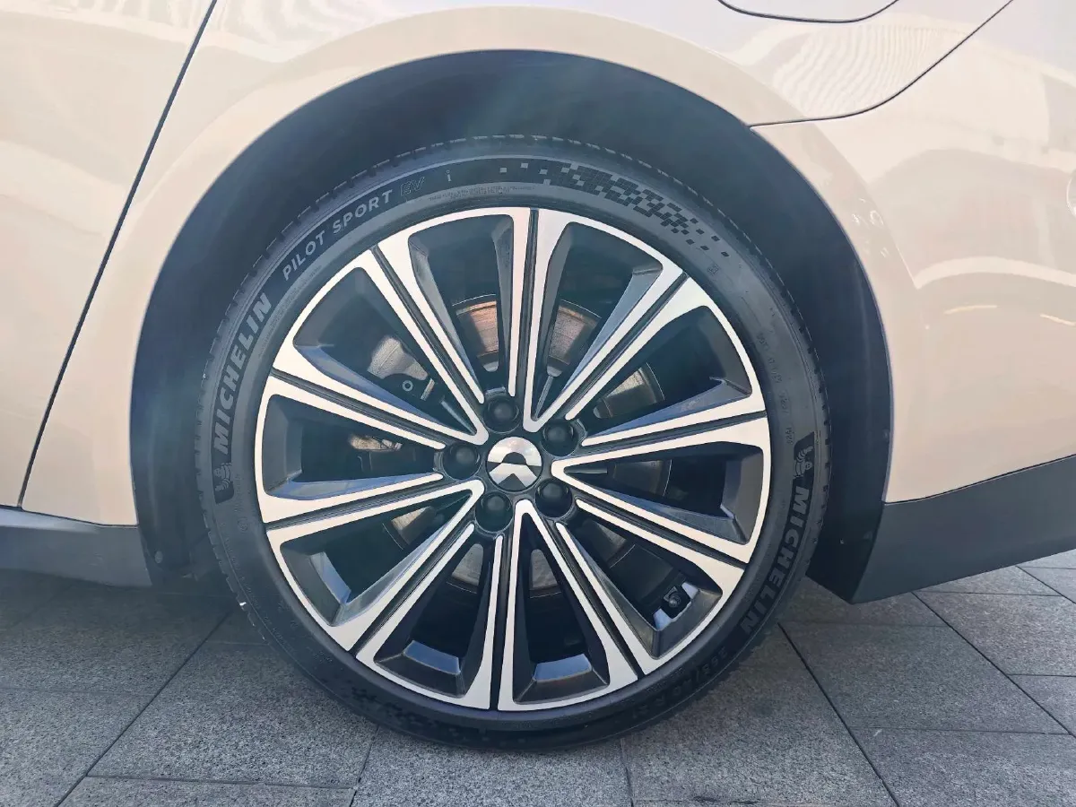 2024 NIO ET7 BEV 100KWH,autocango,china used car exporter,china ev exporter,chinese used car exporter,chinese used ev exporter