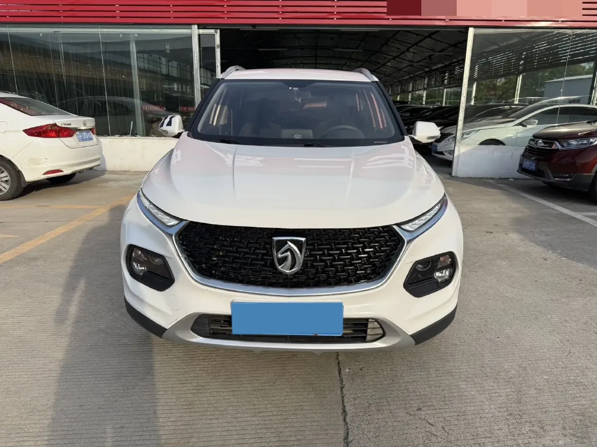2019 BaoJun 510 1.5L 105HP L4 6MT,autocango,china used car exporter,china ev exporter,chinese used car exporter,chinese used ev exporter