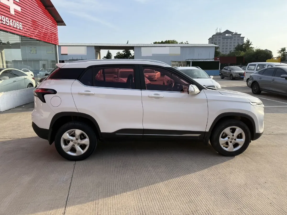 2019 BaoJun 510 1.5L 105HP L4 6MT,autocango,china used car exporter,china ev exporter,chinese used car exporter,chinese used ev exporter