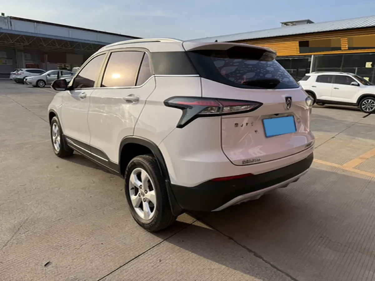 2019 BaoJun 510 1.5L 105HP L4 6MT,autocango,china used car exporter,china ev exporter,chinese used car exporter,chinese used ev exporter