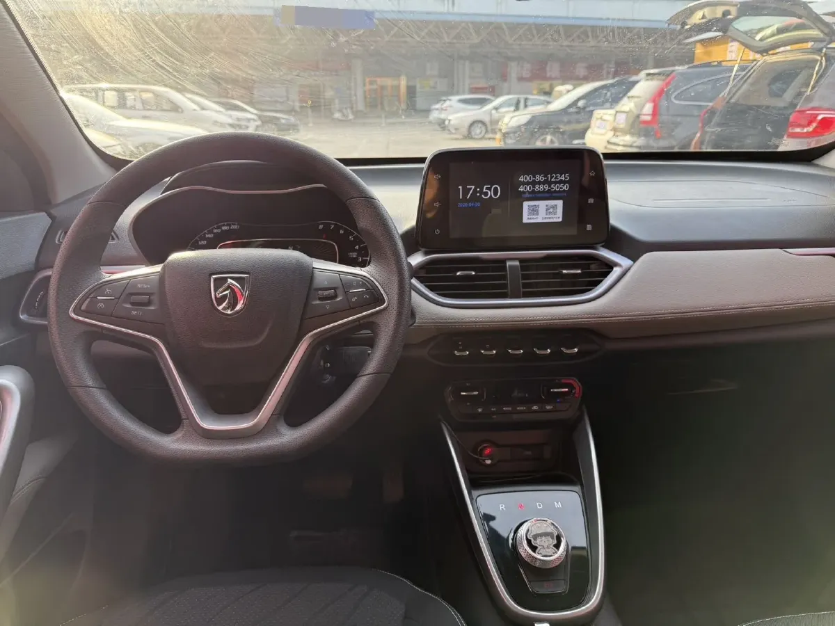 2019 BaoJun 510 1.5L 105HP L4 6MT,autocango,china used car exporter,china ev exporter,chinese used car exporter,chinese used ev exporter