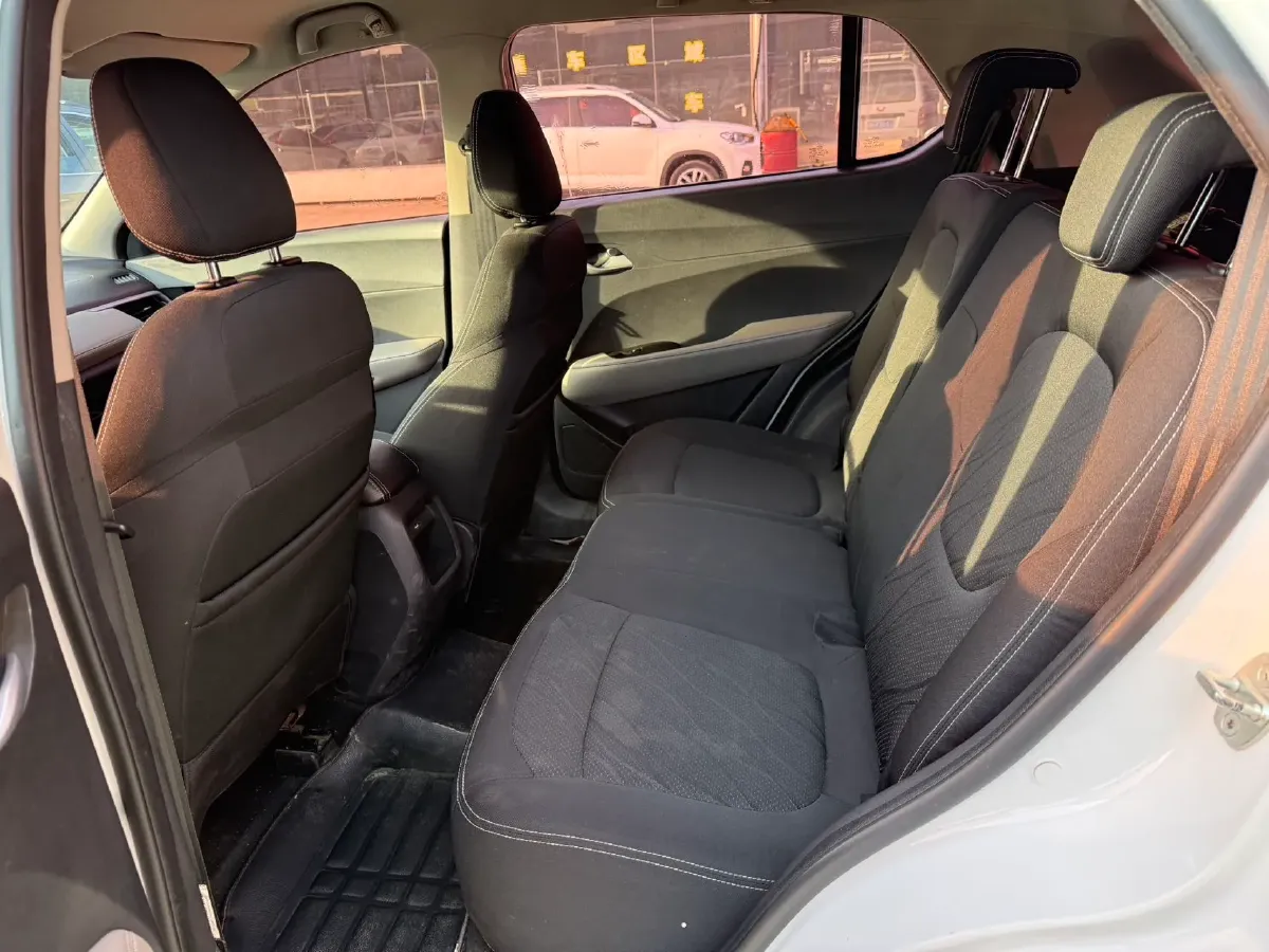 2019 BaoJun 510 1.5L 105HP L4 6MT,autocango,china used car exporter,china ev exporter,chinese used car exporter,chinese used ev exporter