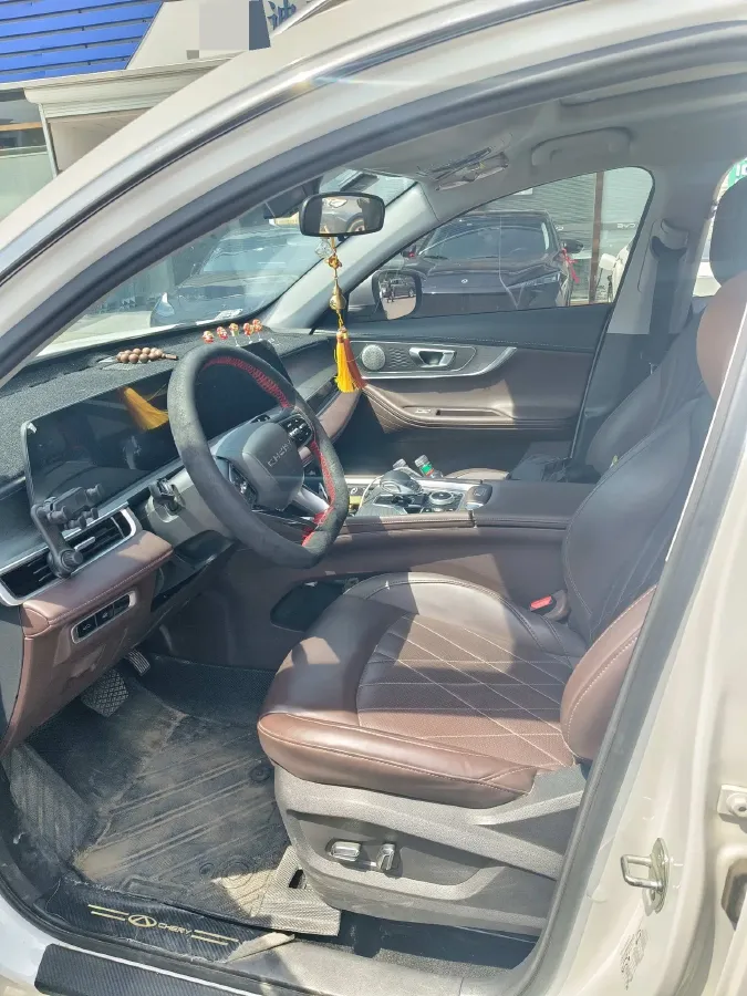 2024 Chery Tiggo 8 Plus 1.6T 197HP L4 7DCT,autocango,china used car exporter,china ev exporter,chinese used car exporter,chinese used ev exporter