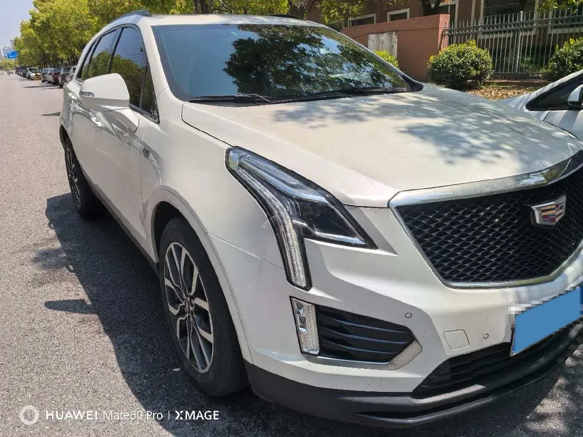 2022 Cadillac XT5 2.0T 237HP L4 9AT,autocango,china used car exporter,china ev exporter,chinese used car exporter,chinese used ev exporter