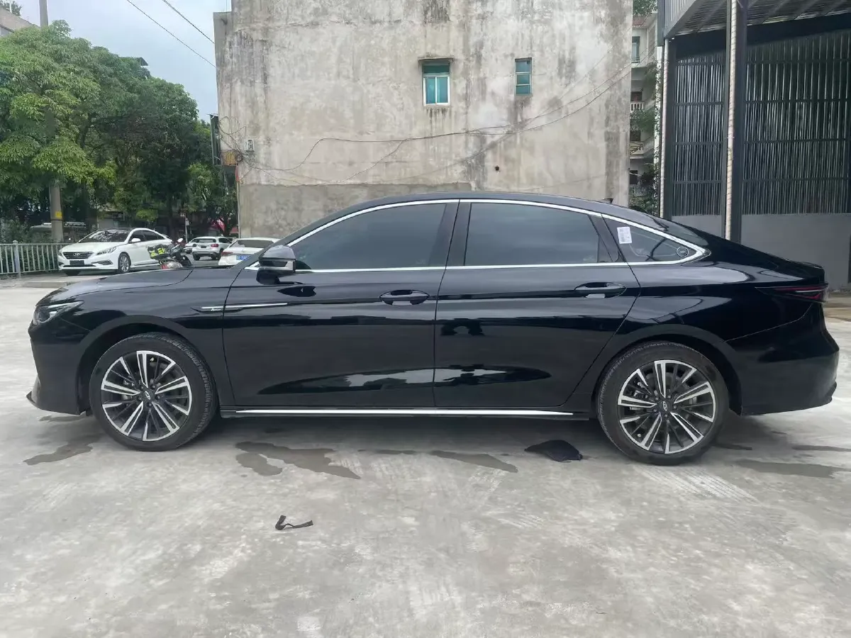 2025 Chery Arrizo 8 Pro 1.6T 197HP L4 7DCT,autocango,china used car exporter,china ev exporter,chinese used car exporter,chinese used ev exporter