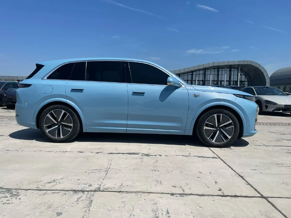 2024 Li L7 Range Extended 154HP REEV 42.8KWH,autocango,china used car exporter,china ev exporter,chinese used car exporter,chinese used ev exporter