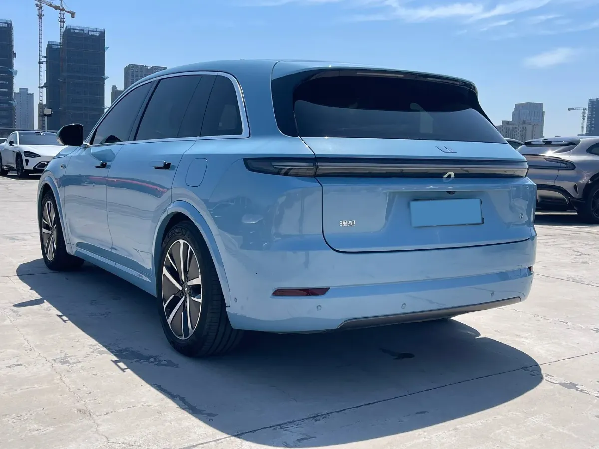 2024 Li L7 Range Extended 154HP REEV 42.8KWH,autocango,china used car exporter,china ev exporter,chinese used car exporter,chinese used ev exporter