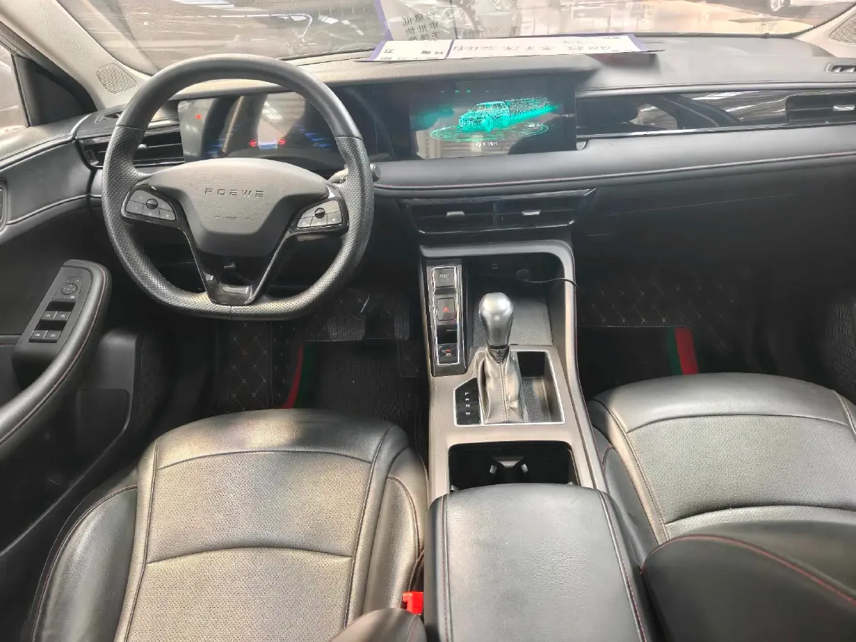2023 Roewe i5 1.5L 129HP L4 CVT,autocango,china used car exporter,china ev exporter,chinese used car exporter,chinese used ev exporter