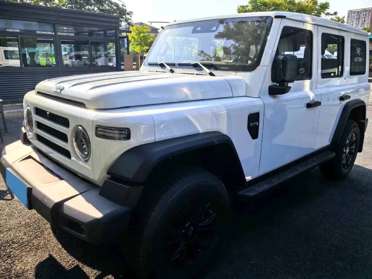 2024 212 212 T01 2.0T 252HP L4 8AT,autocango,china used car exporter,china ev exporter,chinese used car exporter,chinese used ev exporter
