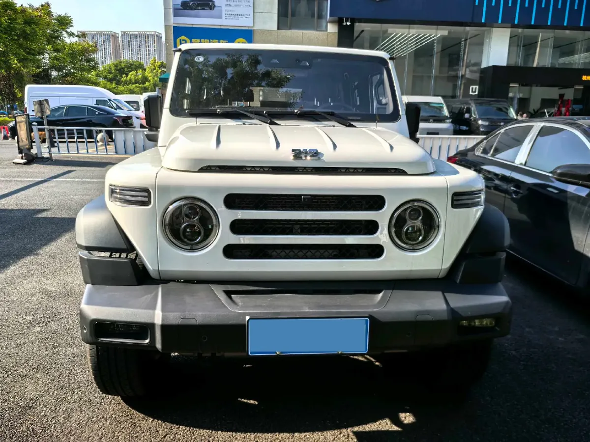 2024 212 212 T01 2.0T 252HP L4 8AT,autocango,china used car exporter,china ev exporter,chinese used car exporter,chinese used ev exporter