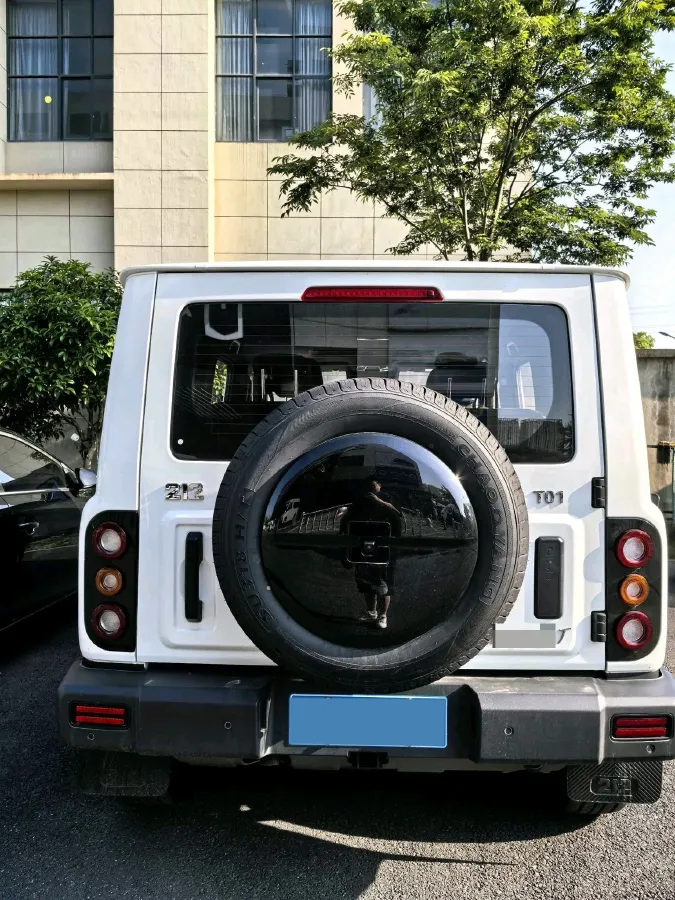 2024 212 212 T01 2.0T 252HP L4 8AT,autocango,china used car exporter,china ev exporter,chinese used car exporter,chinese used ev exporter