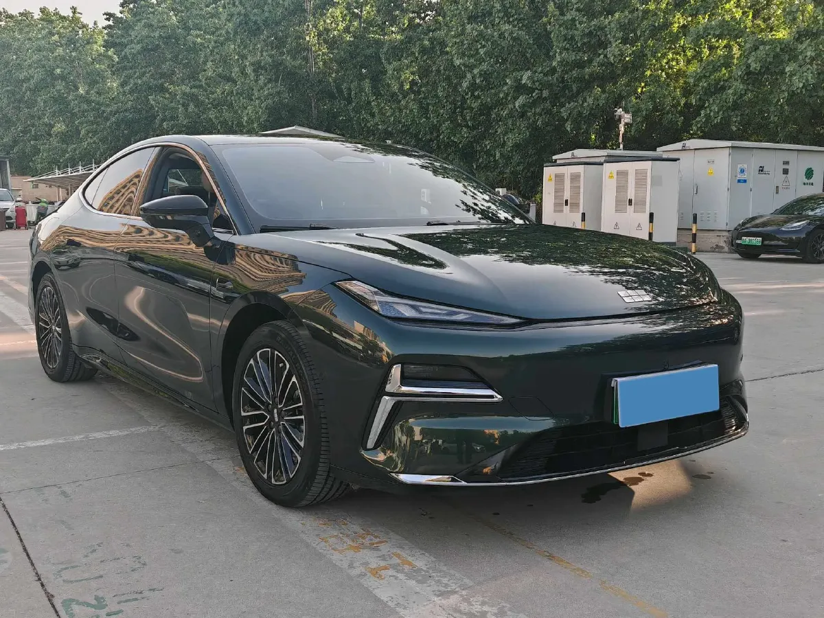 2025 Geely Galaxy Starshine 8 1.5L 112HP L4 1DHT PHEV,autocango,china used car exporter,china ev exporter,chinese used car exporter,chinese used ev exporter