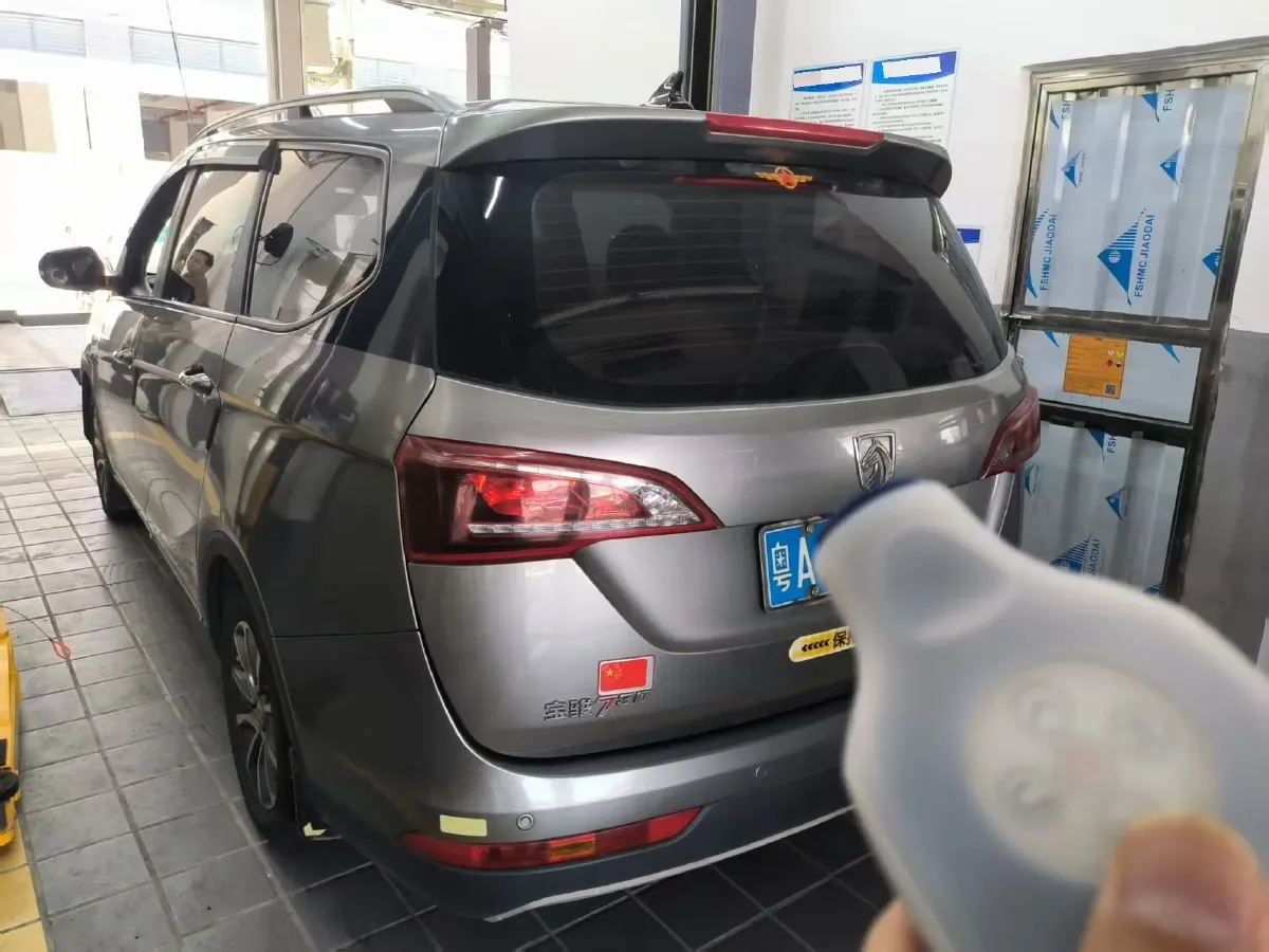 2019 BaoJun 730 1.5L 105HP L4 6MT,autocango,china used car exporter,china ev exporter,chinese used car exporter,chinese used ev exporter
