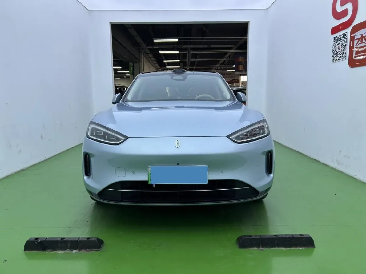 2024 AITO AITO M5 1.5T 152HP L4 REEV 42KWH,autocango,china used car exporter,china ev exporter,chinese used car exporter,chinese used ev exporter
