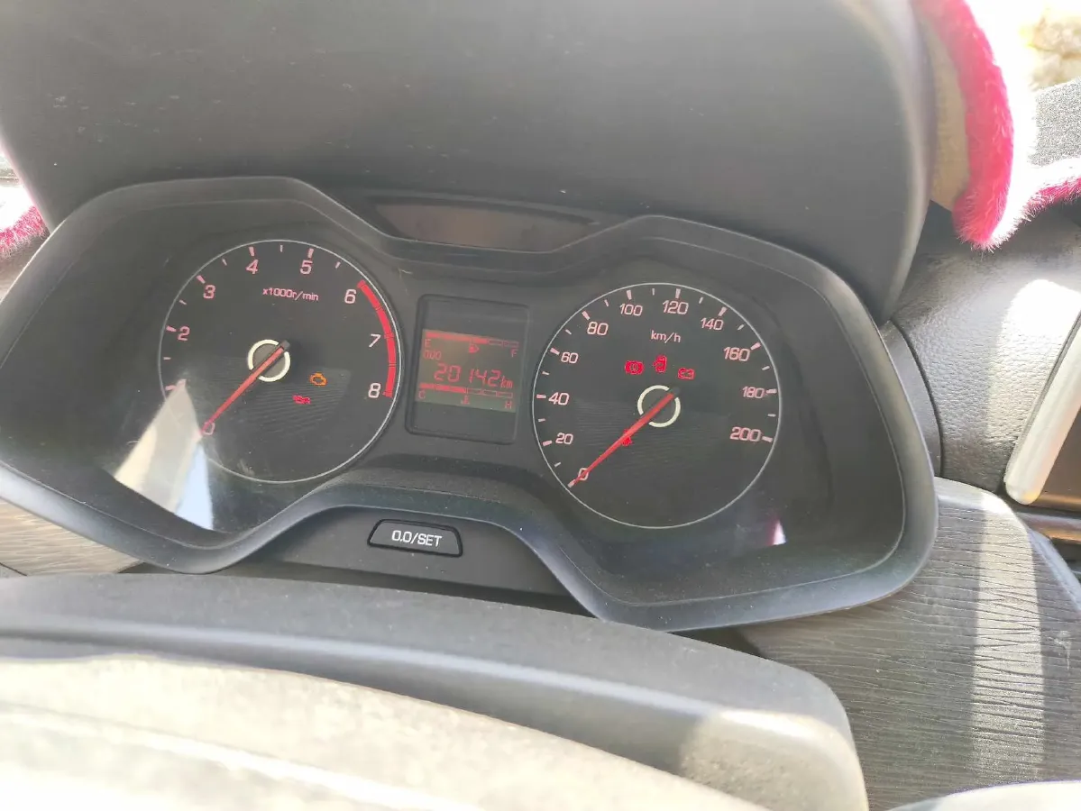 2016 BaoJun 310 1.2L 82HP L4 5MT,autocango,china used car exporter,china ev exporter,chinese used car exporter,chinese used ev exporter