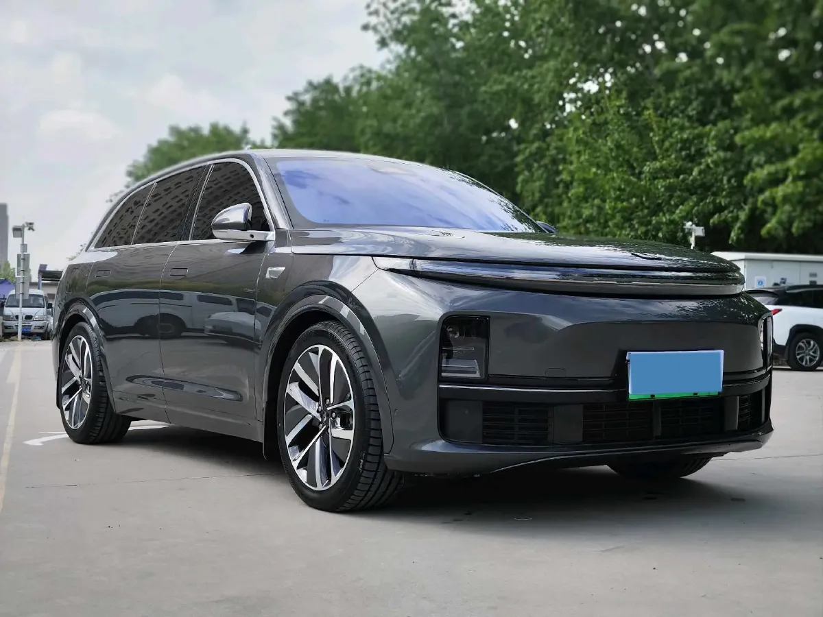 2024 Li L7 Range Extended 154HP REEV 42.8KWH,autocango,china used car exporter,china ev exporter,chinese used car exporter,chinese used ev exporter