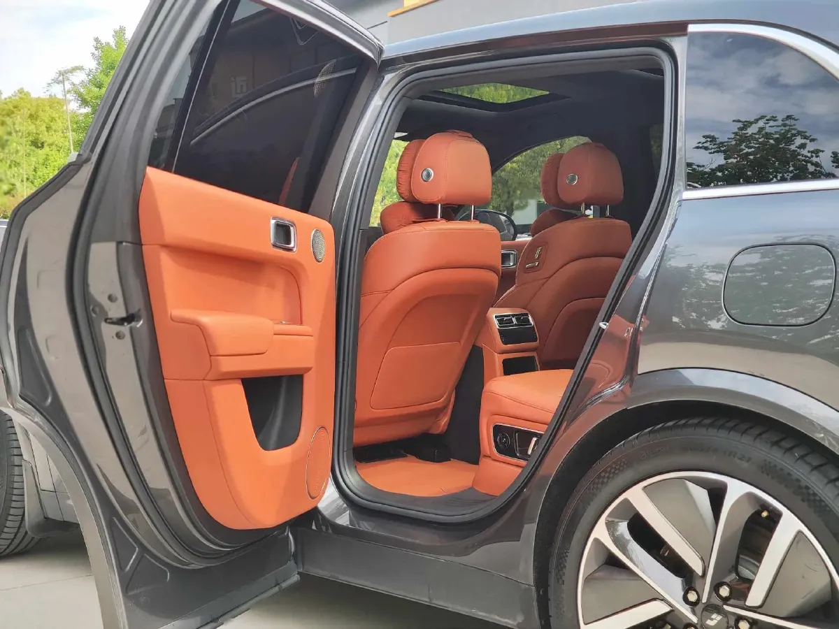2024 Li L7 Range Extended 154HP REEV 42.8KWH,autocango,china used car exporter,china ev exporter,chinese used car exporter,chinese used ev exporter