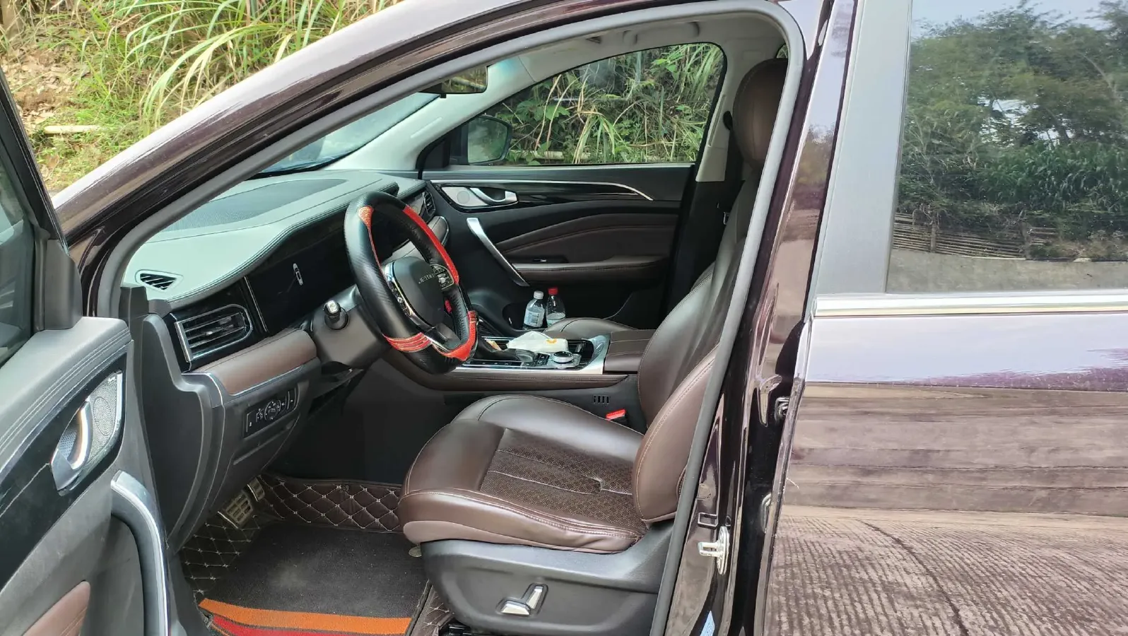2021 Volkswagen T-Cross 1.5L 113HP L4 6AT,autocango,china used car exporter,china ev exporter,chinese used car exporter,chinese used ev exporter