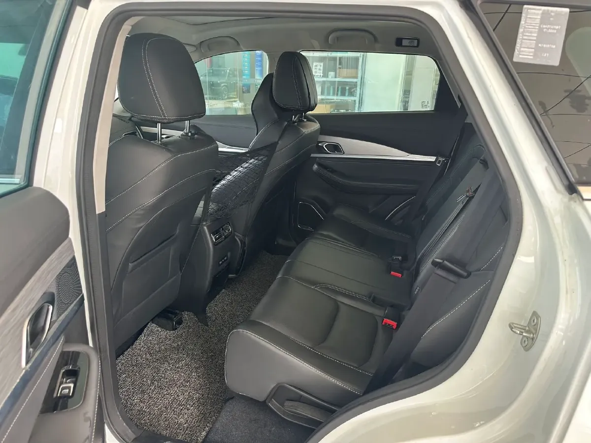 2020 Jetour X70 1.5T 156HP L4 6MT,autocango,china used car exporter,china ev exporter,chinese used car exporter,chinese used ev exporter