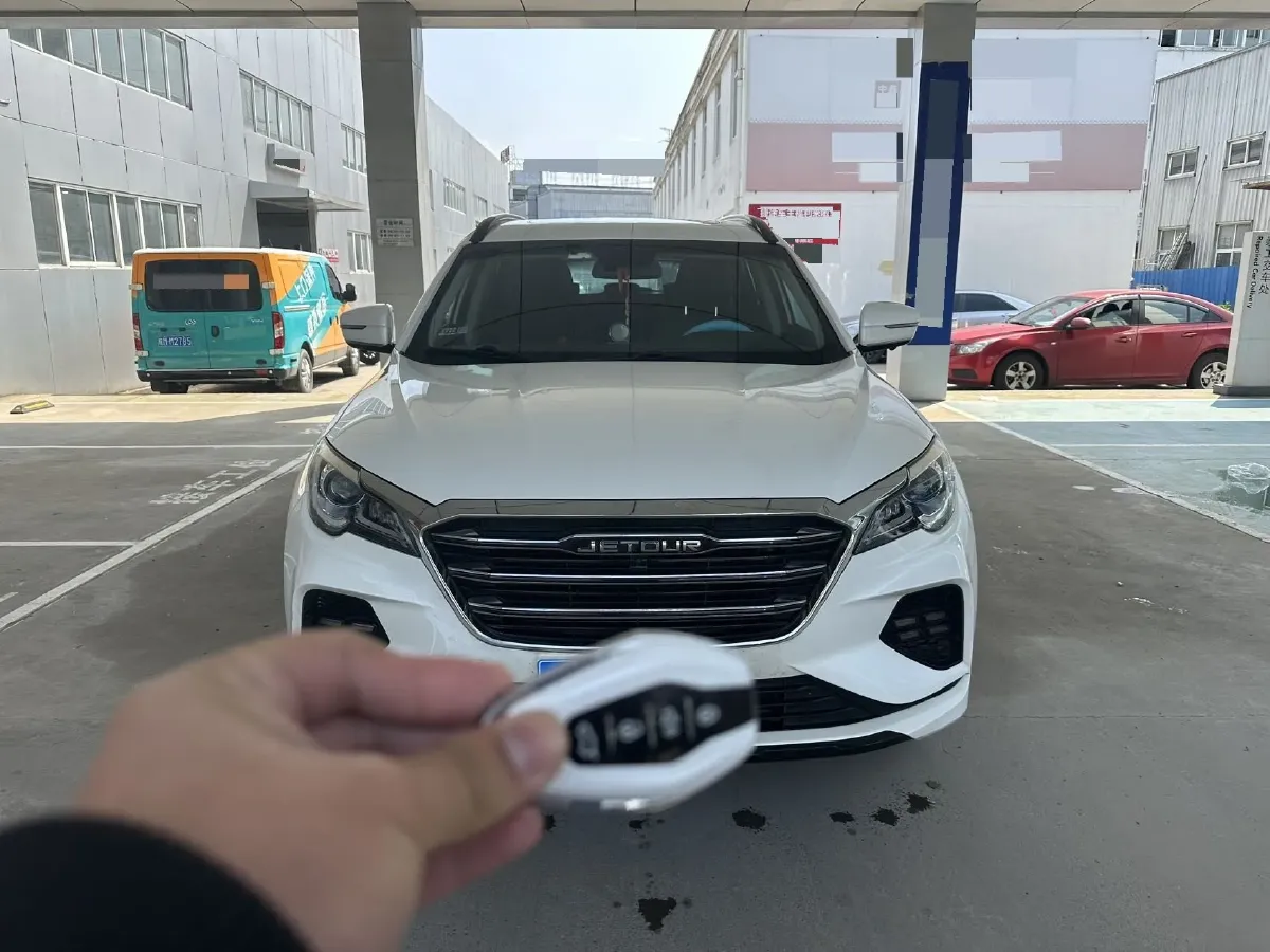 2020 Jetour X70 1.5T 156HP L4 6MT,autocango,china used car exporter,china ev exporter,chinese used car exporter,chinese used ev exporter
