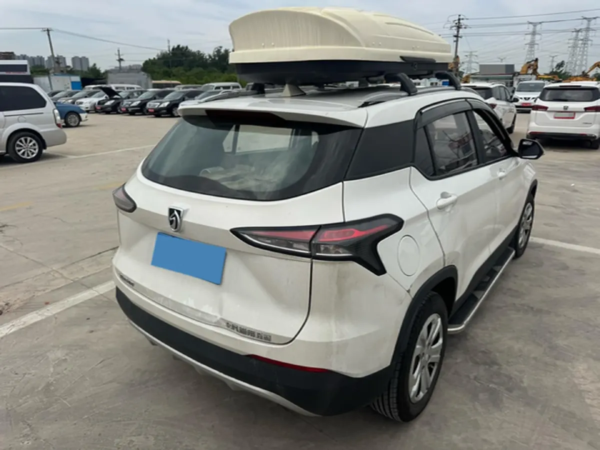 2019 WuLing HongGuang 1.5L 99HP L4 6MT,autocango,china used car exporter,china ev exporter,chinese used car exporter,chinese used ev exporter