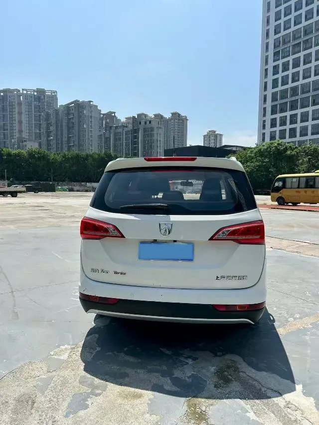 2017 SWM X7 1.5T 156HP L4 5MT,autocango,china used car exporter,china ev exporter,chinese used car exporter,chinese used ev exporter