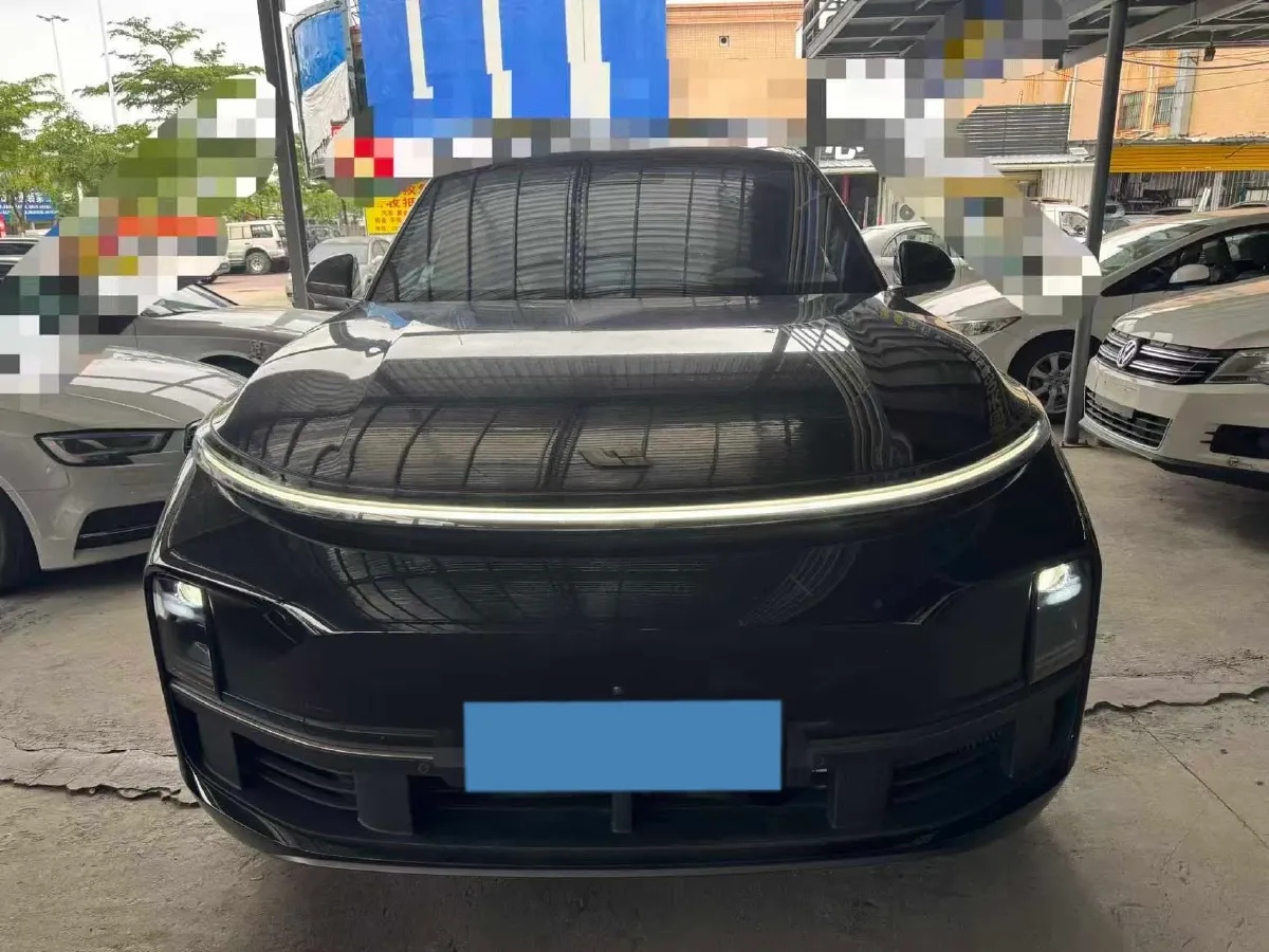 2023 Li L8 Range Extended 154HP REEV 40.9KWH,autocango,china used car exporter,china ev exporter,chinese used car exporter,chinese used ev exporter