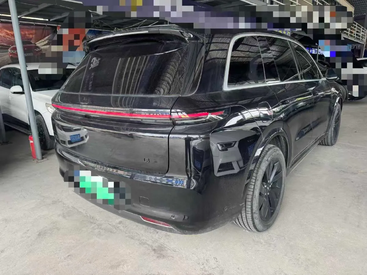 2023 Li L8 Range Extended 154HP REEV 40.9KWH,autocango,china used car exporter,china ev exporter,chinese used car exporter,chinese used ev exporter
