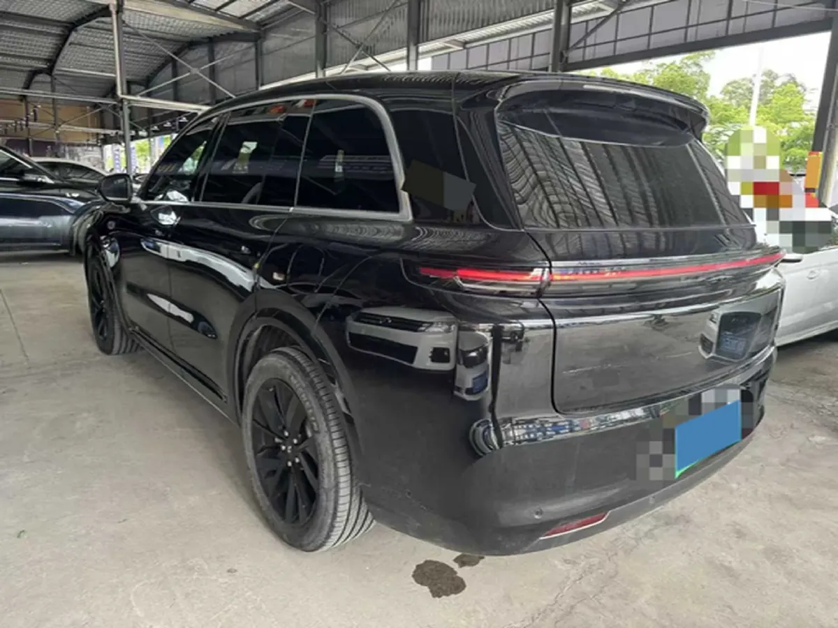 2023 Li L8 Range Extended 154HP REEV 40.9KWH,autocango,china used car exporter,china ev exporter,chinese used car exporter,chinese used ev exporter