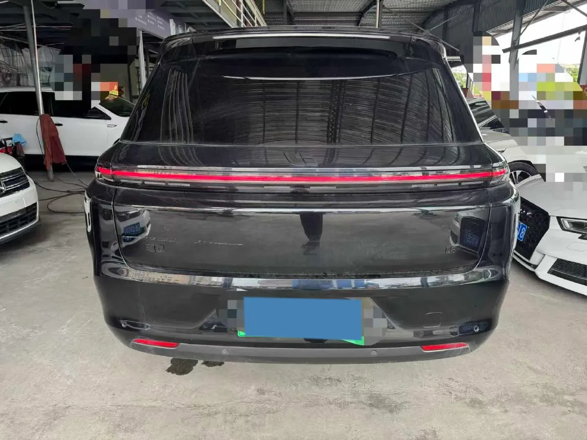 2023 Li L8 Range Extended 154HP REEV 40.9KWH,autocango,china used car exporter,china ev exporter,chinese used car exporter,chinese used ev exporter