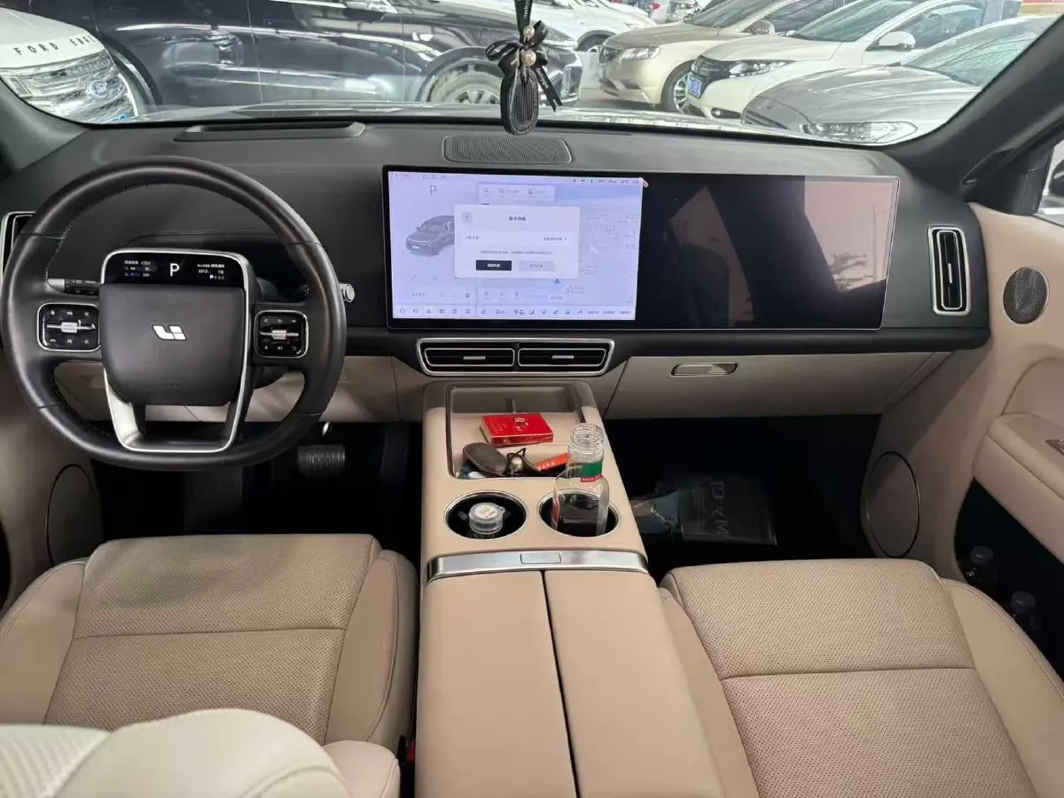2023 Li L8 Range Extended 154HP REEV 40.9KWH,autocango,china used car exporter,china ev exporter,chinese used car exporter,chinese used ev exporter