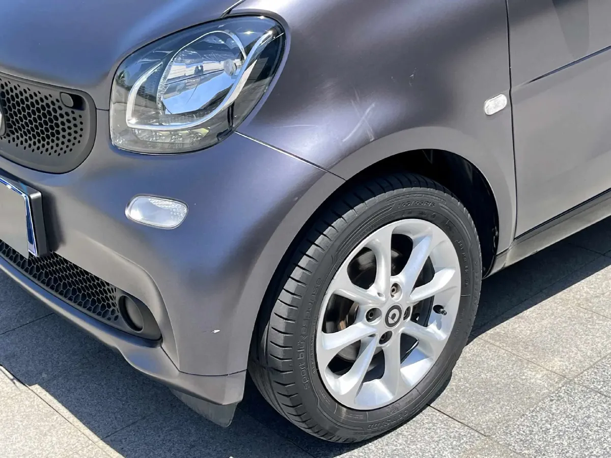 2015 Smart smart fortwo 1.0L 71HP L3 5AMT,autocango,china used car exporter,china ev exporter,chinese used car exporter,chinese used ev exporter