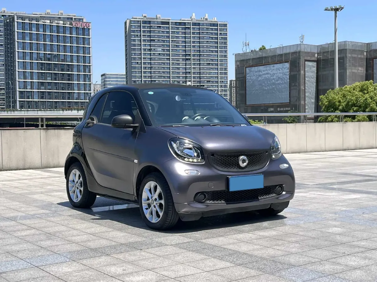 2015 Smart smart fortwo 1.0L 71HP L3 5AMT,autocango,china used car exporter,china ev exporter,chinese used car exporter,chinese used ev exporter