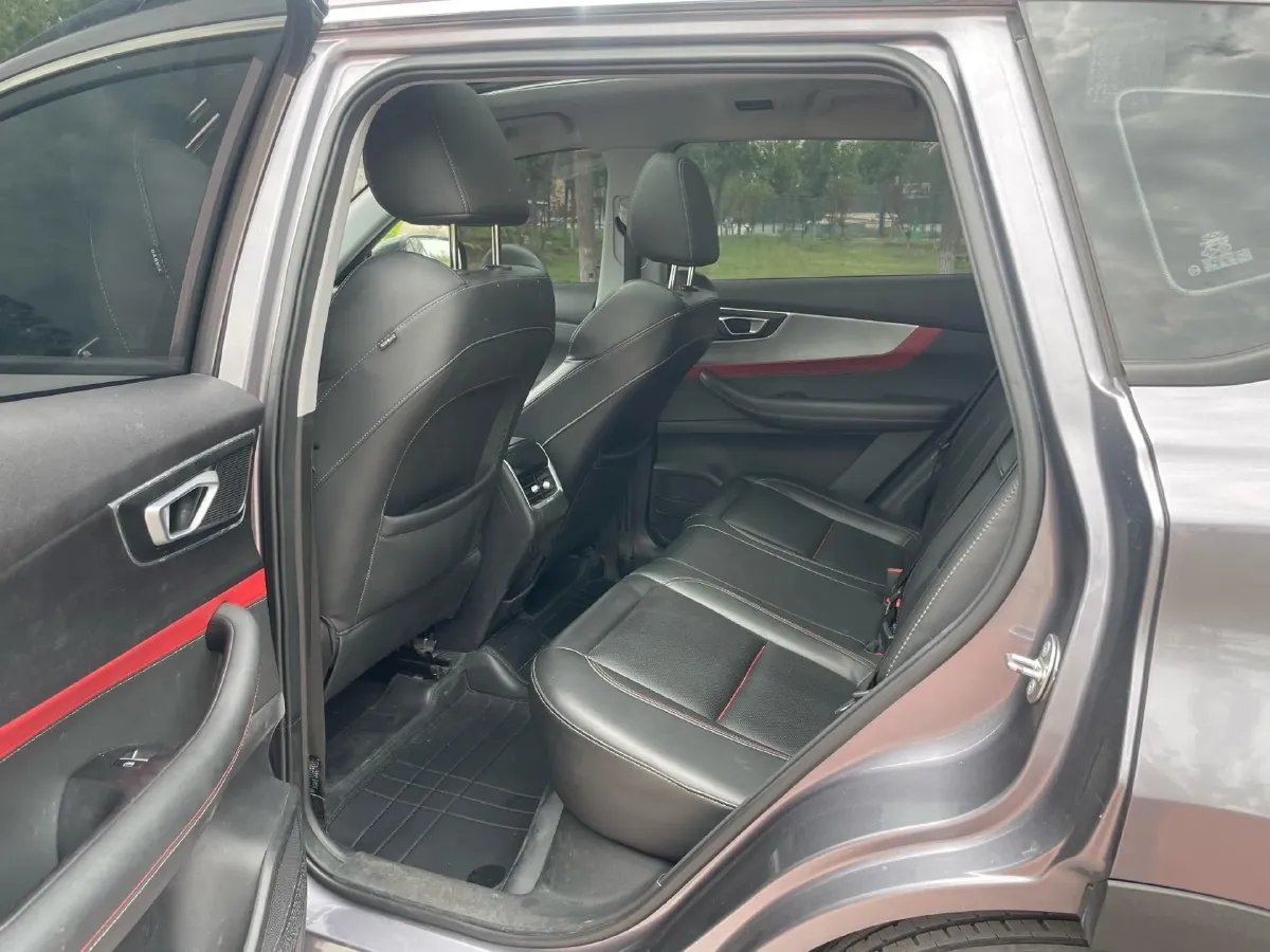 2023 Chery Tiggo 7 1.5T 156HP L4 CVT,autocango,china used car exporter,china ev exporter,chinese used car exporter,chinese used ev exporter