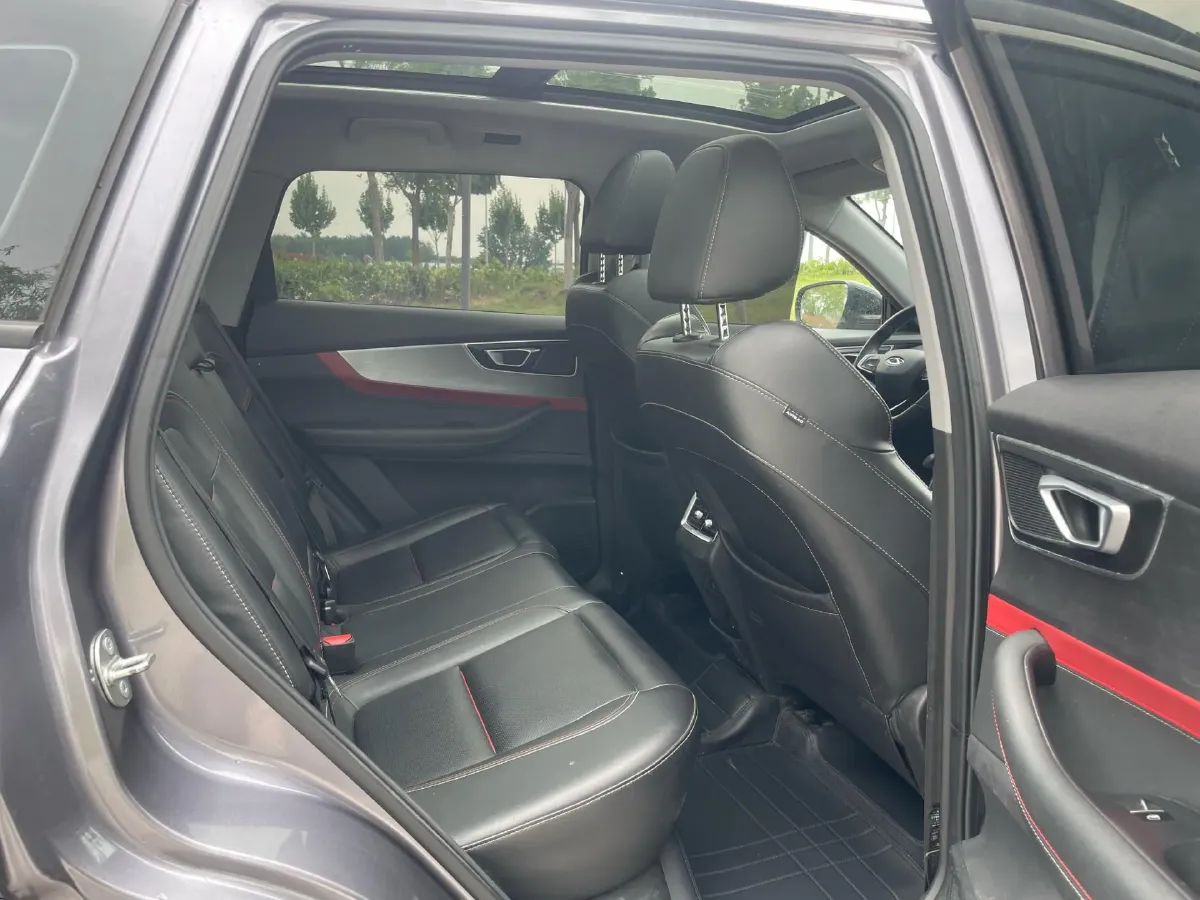 2023 Chery Tiggo 7 1.5T 156HP L4 CVT,autocango,china used car exporter,china ev exporter,chinese used car exporter,chinese used ev exporter