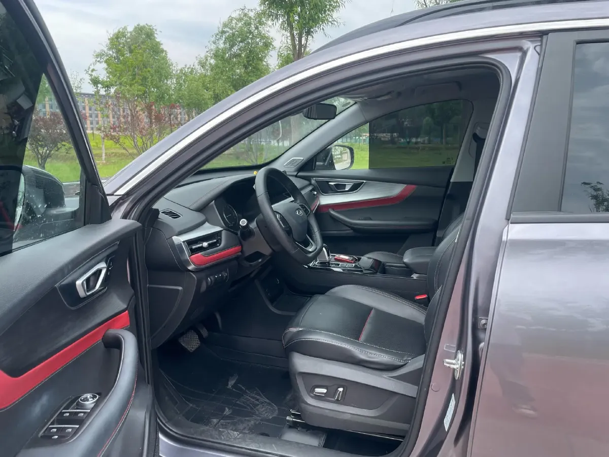 2023 Chery Tiggo 7 1.5T 156HP L4 CVT,autocango,china used car exporter,china ev exporter,chinese used car exporter,chinese used ev exporter